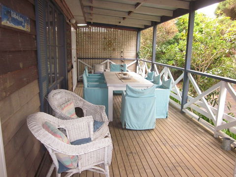 Judith Wright Stockdale & Leggo Real Estate - Accommodation Bookings 1