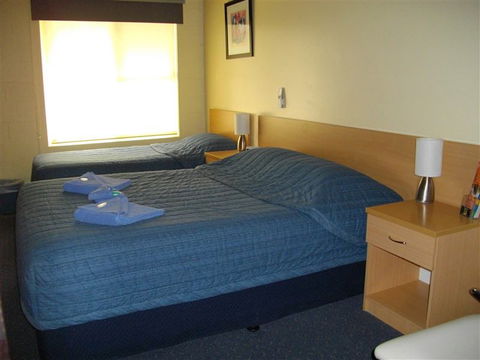 Benjamin Singleton Motel - Accommodation Bookings 3