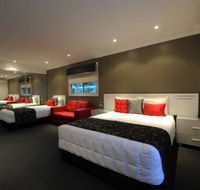 The Gateway Village Holiday Park - Accommodation Bookings
