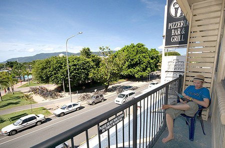 Global Backpackers - Accommodation Bookings 1