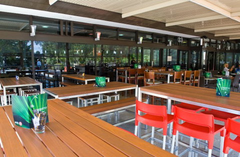 Rezz - Accommodation Bookings 5