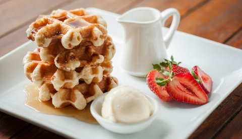 Rezz - Accommodation Bookings 7