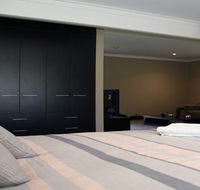 St Francis Winery - Accommodation Bookings