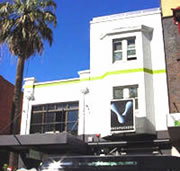 V Backpackers - Accommodation Bookings