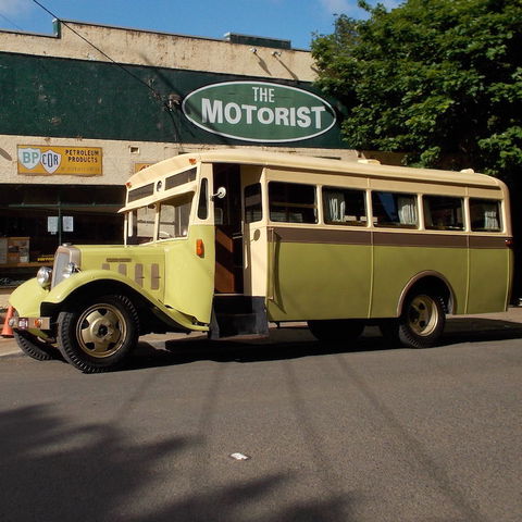 Vintage Fun Hire Cars - Accommodation Bookings 3
