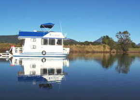 Tweed River House Boats - Accommodation Bookings 3