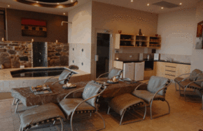 Breathtaker On High Spa Retreat - Accommodation Bookings 1