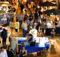 Surfers Paradise Beachfront Markets - Accommodation Bookings