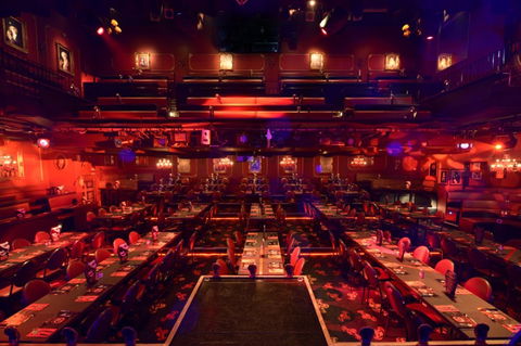 Draculas Cabaret Restaurant - Accommodation Bookings 1