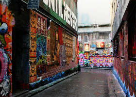 Melbourne By Foot - Accommodation Bookings 4