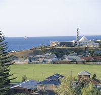 Lighthouse - Accommodation Bookings
