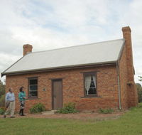 Sandalwood Yards and Tipperary School - Accommodation Bookings