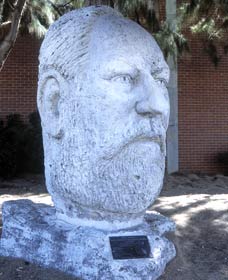 Sir John Forrest Monument - Accommodation Bookings 0