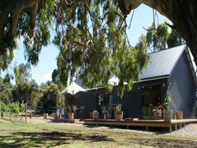 No. 58 Cellar Door & Gallery - Accommodation Bookings 0