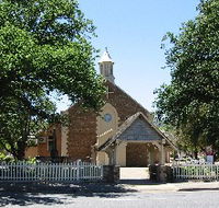 St George Church and Cemetery Tours - Accommodation Bookings
