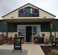 Artel Gallery and Giftware - Accommodation Bookings