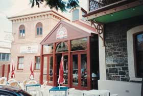 Port Dock Brewery Hotel - Accommodation Bookings 0