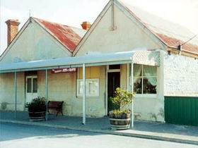 The Bakehouse Arts And Crafts - Accommodation Bookings 0
