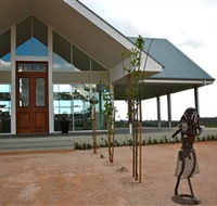 ArtWine Cellar Door - Accommodation Bookings