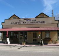 Dolly's Golden Raintree Craft and Heritage Centre - Accommodation Bookings