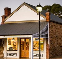 Hither and Yon Wines - Accommodation Bookings