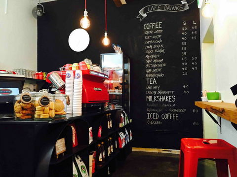 Melbas Chocolate & Confectionary - Accommodation Bookings 1