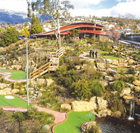 Putters Adventure Golf - Accommodation Bookings