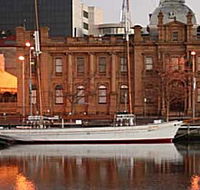 May Queen - Accommodation Bookings
