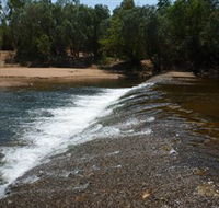 Knotts Crossing - Accommodation Bookings