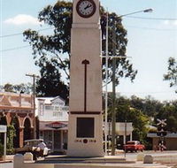 Goomeri War Memorial Clock - Accommodation Bookings
