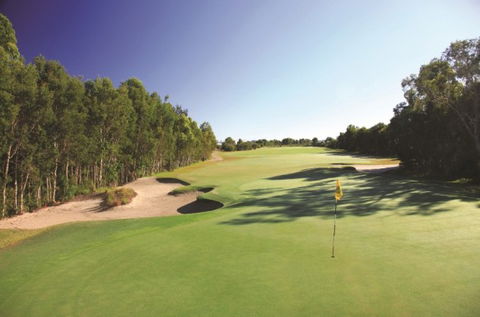 Pelican Waters Golf Club - Accommodation Bookings 3