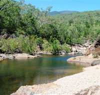 Mount Elliot Bowling Green Bay National Park - Accommodation Bookings