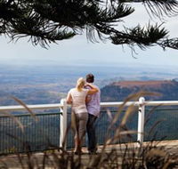 Picnic Point Lookout And Parkland - Accommodation Bookings