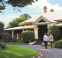 Historical Walk Through Russell Street - Accommodation Bookings