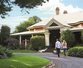 Historical Walk Through Russell Street - Accommodation Bookings 0