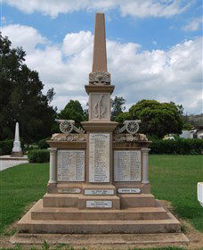 Boer War Memorial And Park - Accommodation Bookings 0