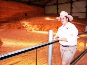 Dinosaurs And Opals Four Wheel Drive Track - Accommodation Bookings 0
