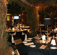 Radcliffe's - Accommodation Bookings
