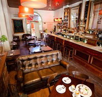 Star Hotel - Accommodation Bookings