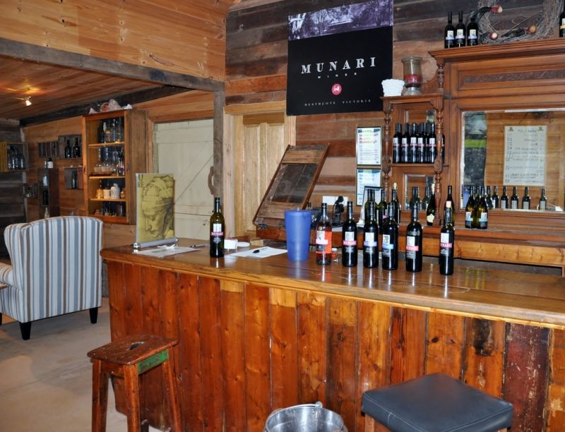 Ladys Pass VIC Accommodation Bookings