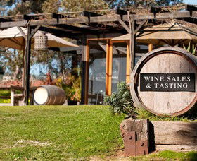 Saint Regis Winery, Food & Wine Bar - Accommodation Bookings 0