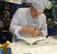 Lindt Maitre Chocolatier - Accommodation Bookings