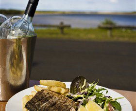 Hedys Restaurant At The Heads Hotel - Accommodation Bookings 0