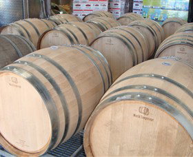Diamond Creek Estate Cellar Door - Accommodation Bookings 1