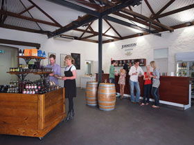 Johnston Oakbank Cellar Door - Accommodation Bookings 1