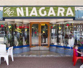 Niagra Cafe - Accommodation Bookings 0