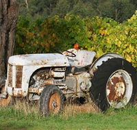 Ten Minutes By Tractor - Accommodation Bookings