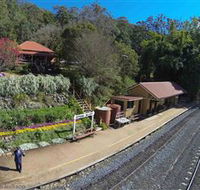 Spring Bluff Railway Station - Accommodation Bookings
