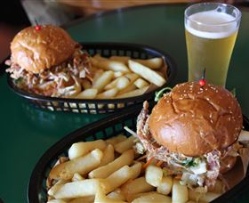 Daves Brewery Tours - Accommodation Bookings 7