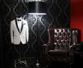 Montagio Custom Tailoring - Accommodation Bookings 1